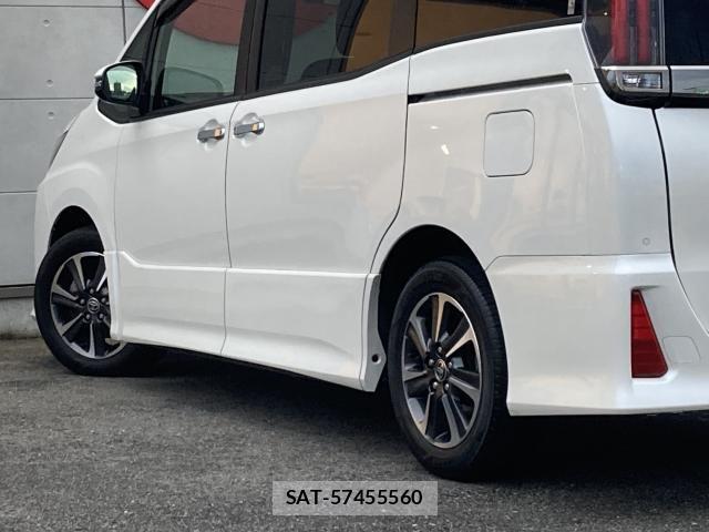 Toyota NOAH 2020-01 8871669-14