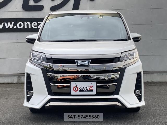 Toyota NOAH 2020-01 8871669-4