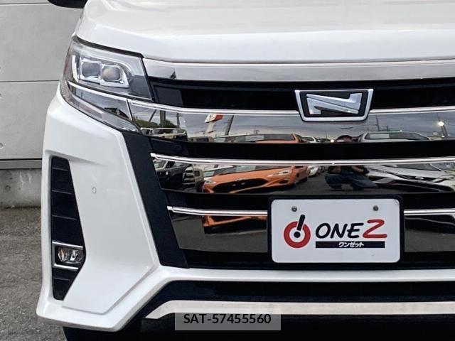 Toyota NOAH 2020-01 8871669-5