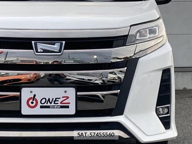 Toyota NOAH 2020-01 8871669-6
