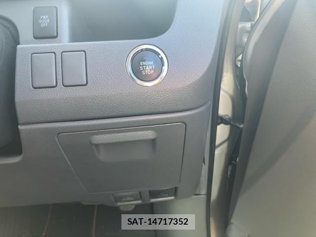 Toyota NOAH 2009-09 8871678-15