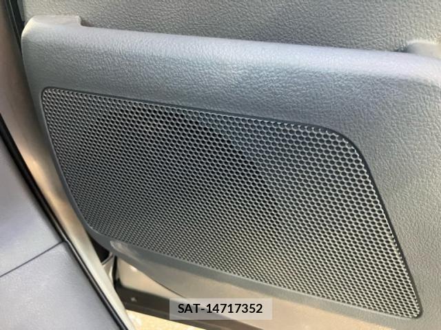Toyota NOAH 2009-09 8871678-16