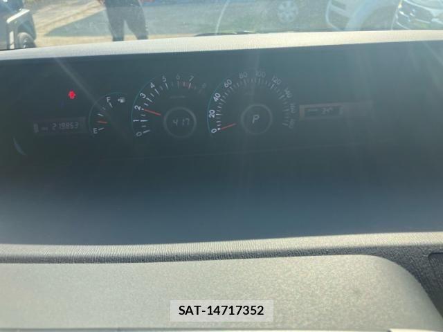 Toyota NOAH 2009-09 8871678-18