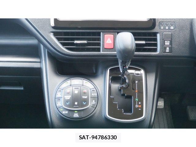 Toyota NOAH 2019-07 8871670-14
