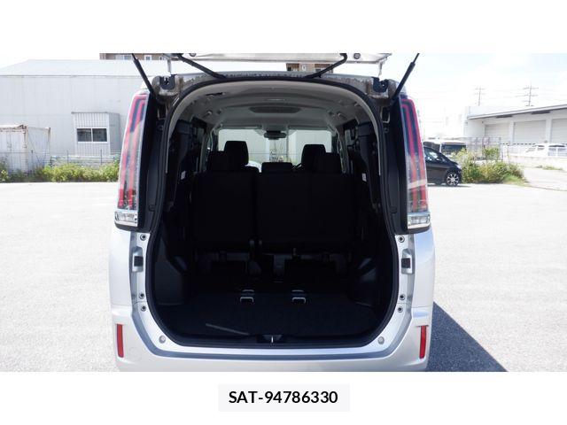 Toyota NOAH 2019-07 8871670-7
