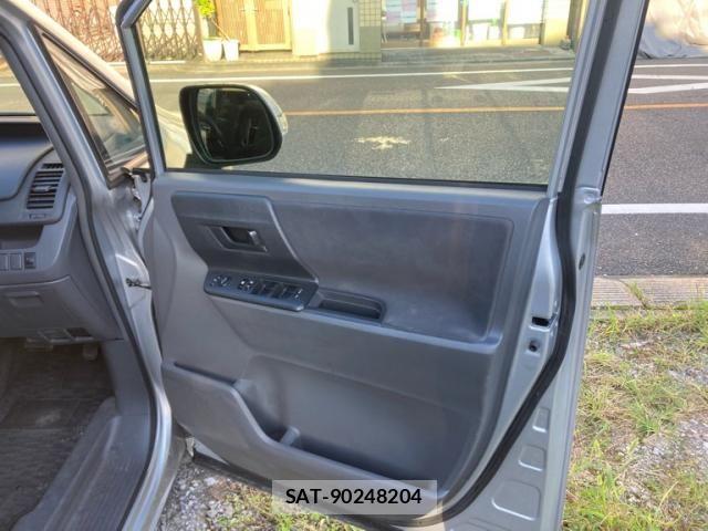 Toyota NOAH 2009-09 8871679-10