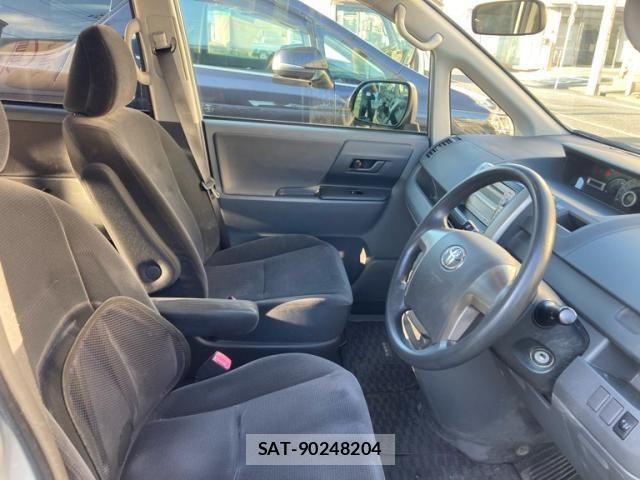 Toyota NOAH 2009-09 8871679-11