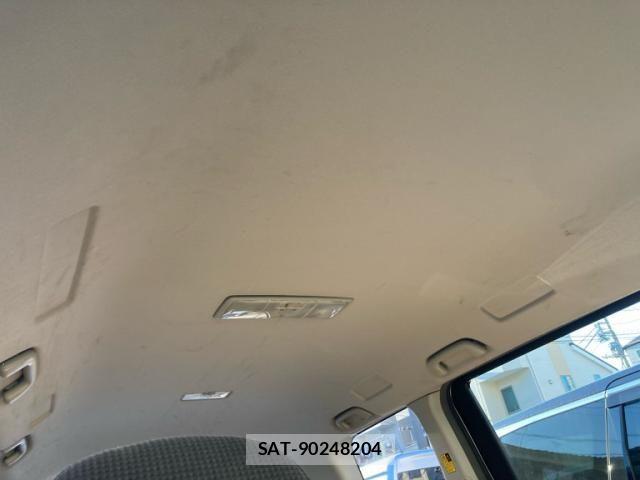 Toyota NOAH 2009-09 8871679-17