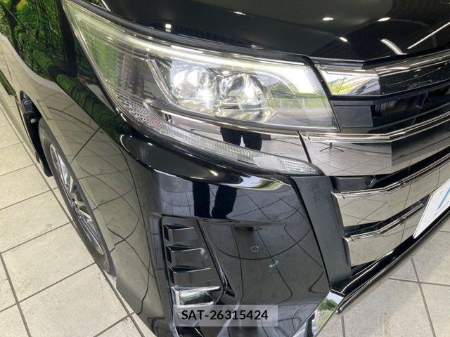 Toyota NOAH 2019-10 8881202-13