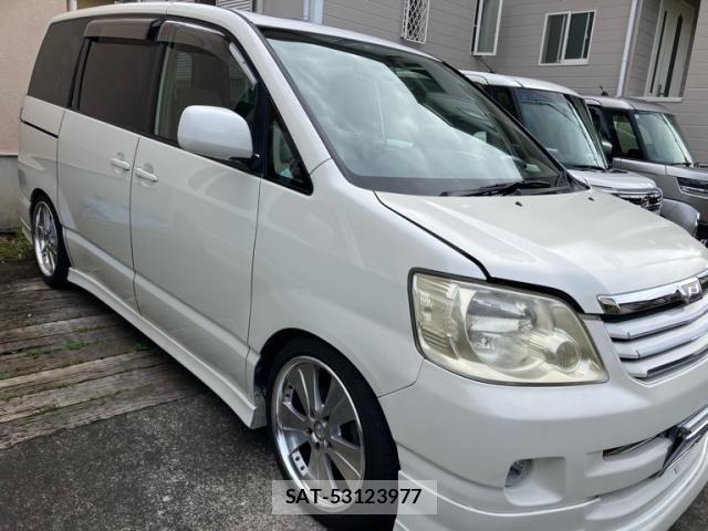 Toyota NOAH 2002-10 8881217-2