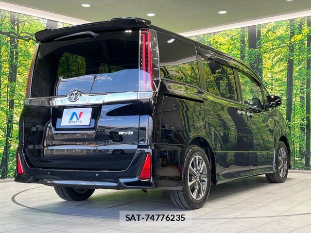 Toyota NOAH 2020-02 8881201-16
