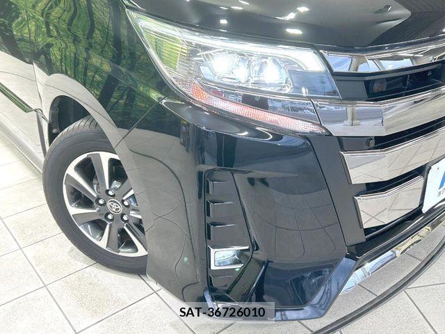 Toyota NOAH 2020-01 8881199-12