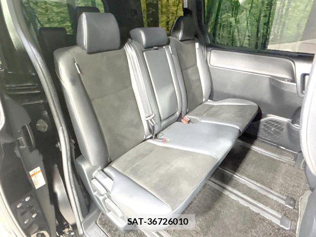 Toyota NOAH 2020-01 8881199-8