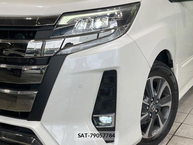 Toyota NOAH 2021-03 8881200-13