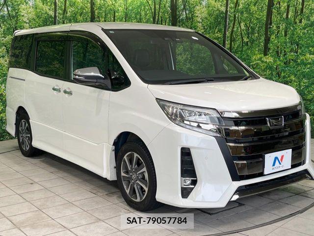 Toyota NOAH 2021-03 8881200-17