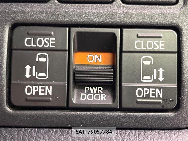 Toyota NOAH 2021-03 8881200-5