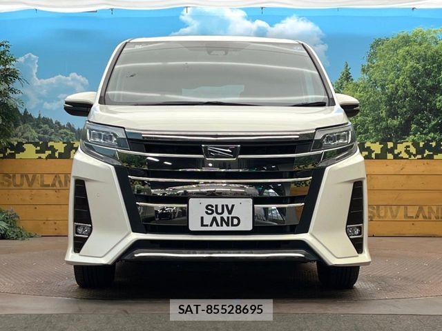 Toyota NOAH 2019-02 8881197-14