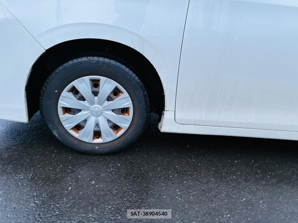 Toyota NOAH 2019-08 8878490-27