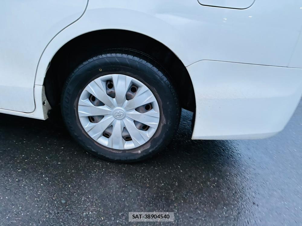 Toyota NOAH 2019-08 8878490-28