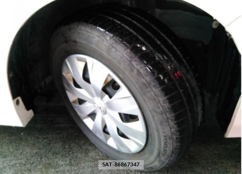 Toyota NOAH 2015-03 8878434-9