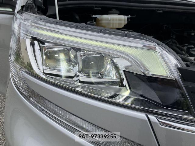 Toyota NOAH 2021-08 8881206-20