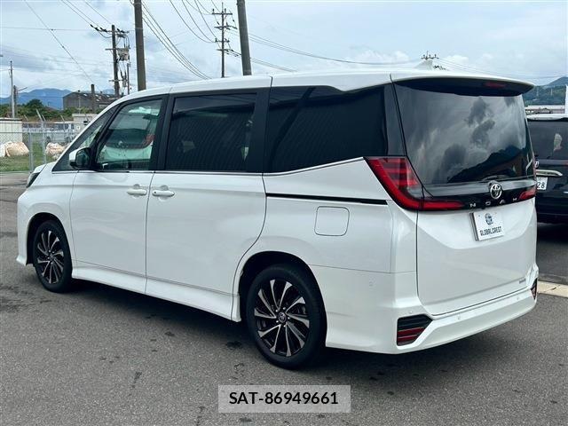 Toyota NOAH 2025-06 8881196-8