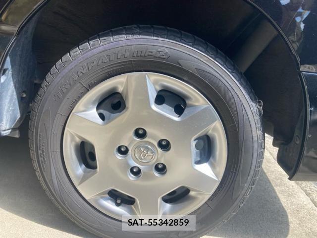 Toyota NOAH 2005-10 8884065-10