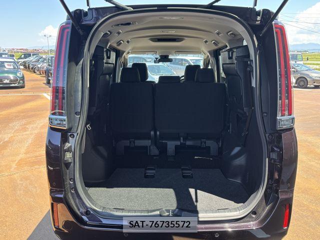 Toyota NOAH 2020-08 1029954-11