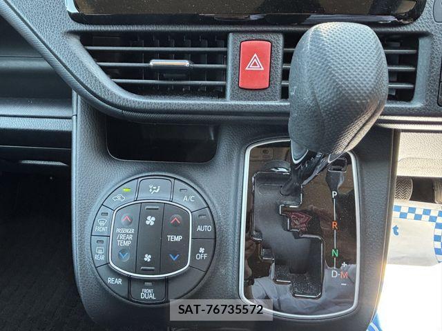 Toyota NOAH 2020-08 1029954-15