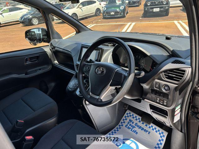 Toyota NOAH 2020-08 1029954-1