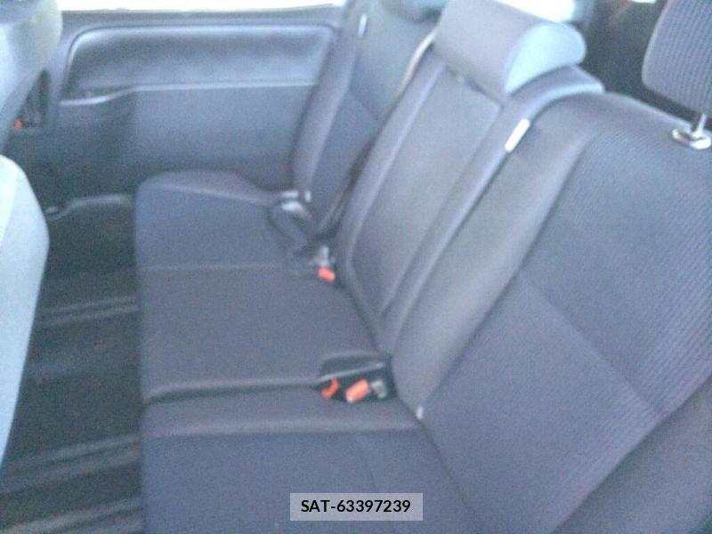 Toyota NOAH 2019 1230476-5
