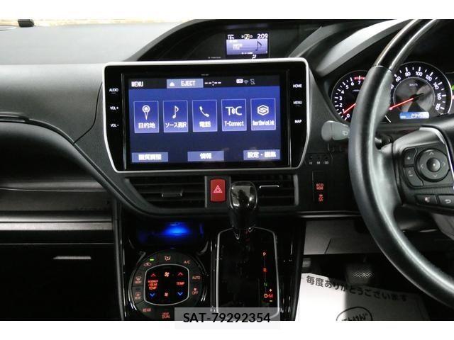 Toyota NOAH 2021-07 1413905-19