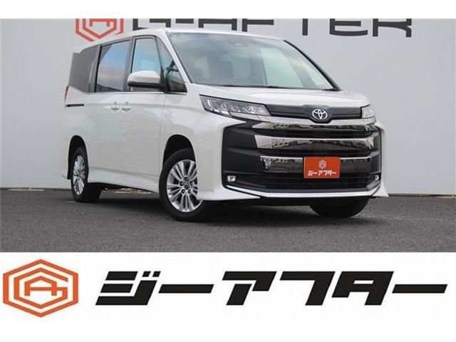 Toyota NOAH 2023-01 3678210-0