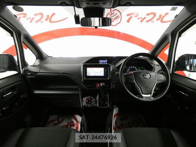 Toyota NOAH 2021-03 4242578-13