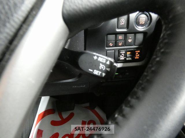 Toyota NOAH 2021-03 4242578-17