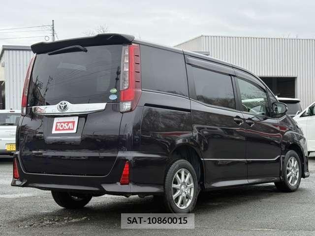 Toyota NOAH 2016-12 5874143-20