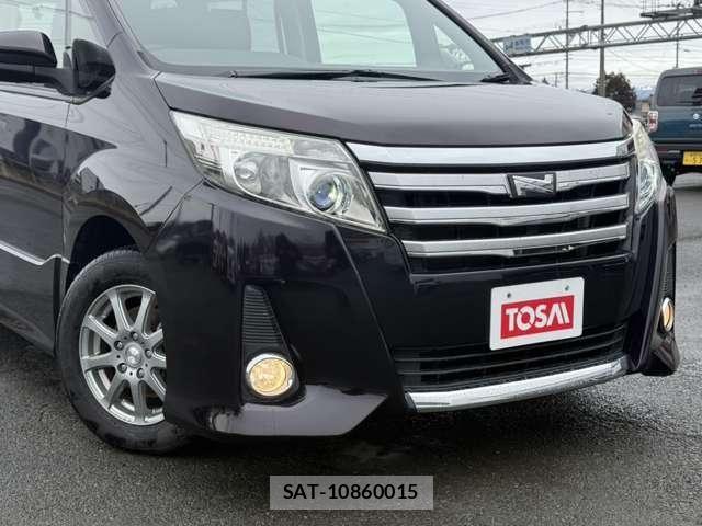 Toyota NOAH 2016-12 5874143-26