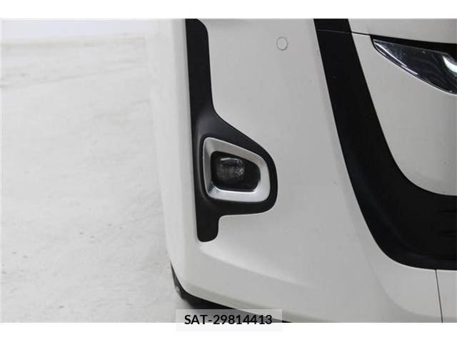 Toyota NOAH 2023-03 5874141-12