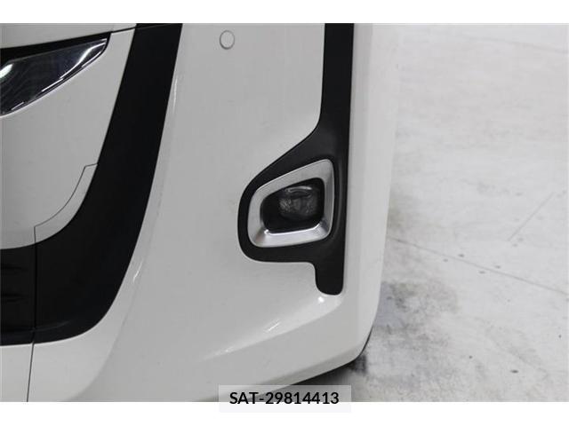 Toyota NOAH 2023-03 5874141-15