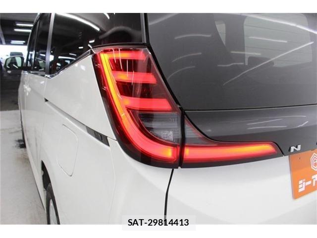Toyota NOAH 2023-03 5874141-17