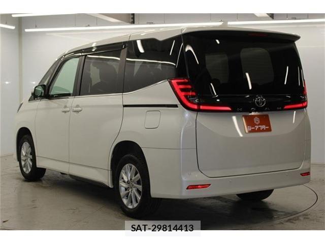 Toyota NOAH 2023-03 5874141-6