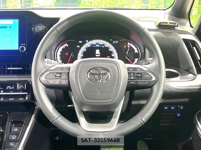 Toyota NOAH 2025-04 6014673-12