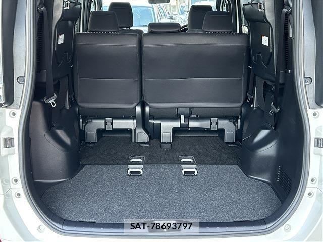 Toyota NOAH 2018-04 6246314-27