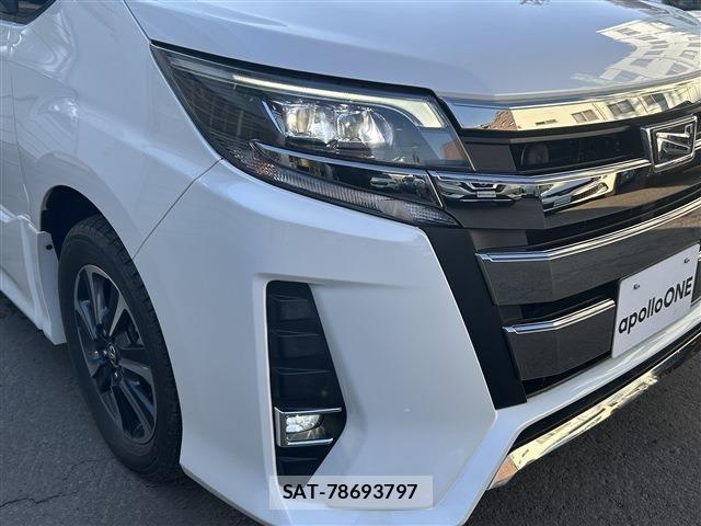 Toyota NOAH 2018-04 6246314-7