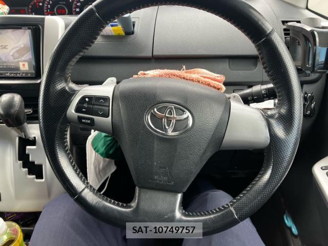Toyota NOAH 2010-09 6276989-17