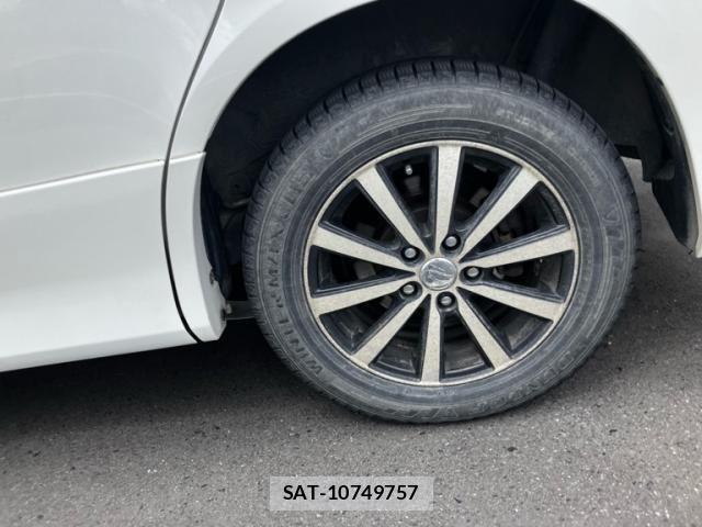 Toyota NOAH 2010-09 6276989-3