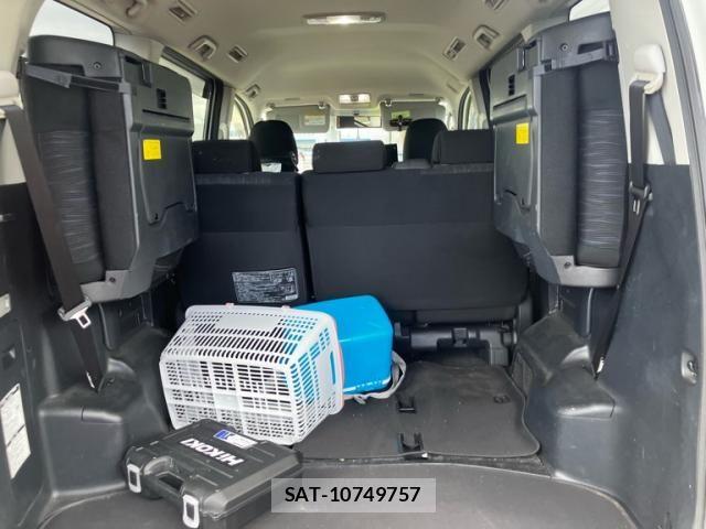 Toyota NOAH 2010-09 6276989-6