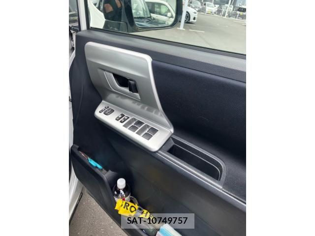 Toyota NOAH 2010-09 6276989-8