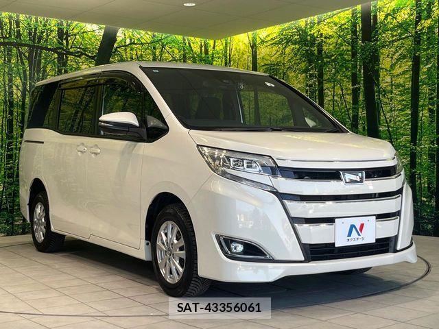 Toyota NOAH 2017-08 6501186-16