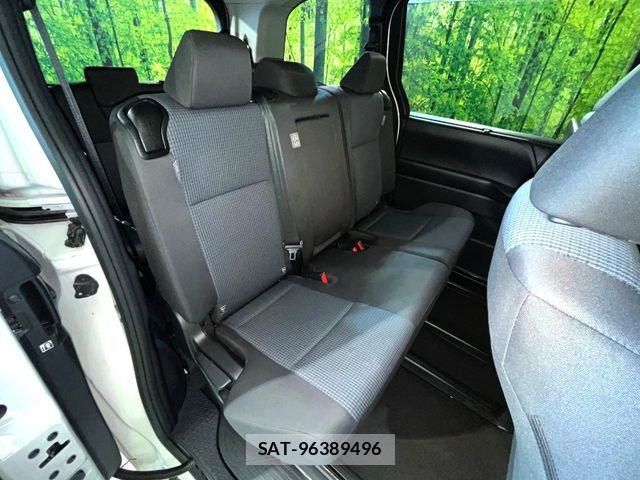 Toyota NOAH 2022-12 6546246-10